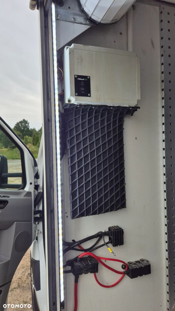 Mercedes-Benz SPRINTER - 13