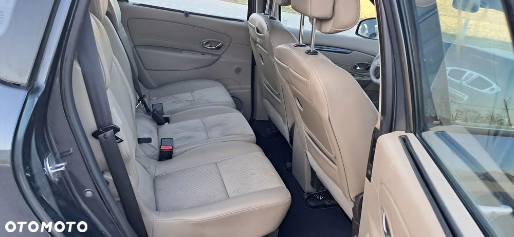 Renault Scenic 2.0 16V 140 CVT Dynamique - 13