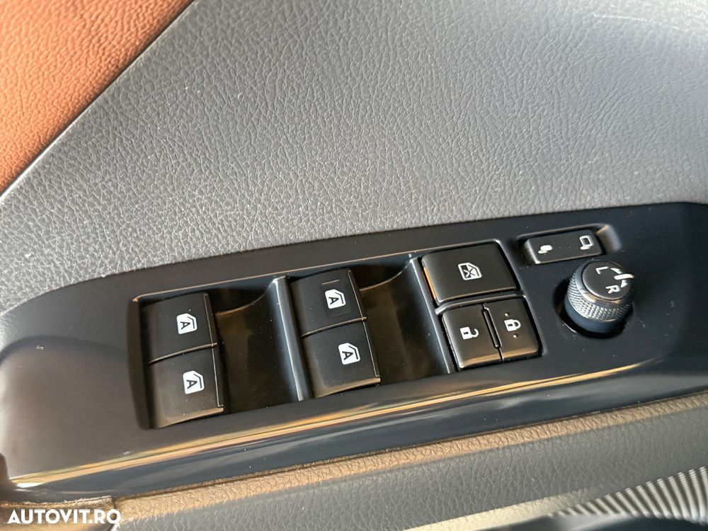 Toyota Camry Executive - 9