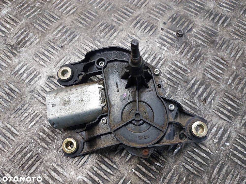 SILNICZEK WYCIERACZKI TYŁ MERCEDES-BENZ W245 A1698200440 ID: 239604 - 1