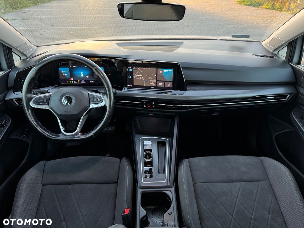 Volkswagen Golf VIII 1.4 TSI Plug-In Hybrid Style DSG - 22