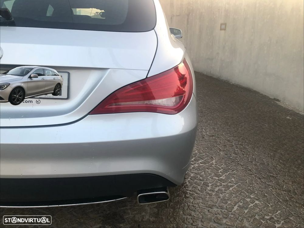 Mercedes-Benz CLA 180 d Shooting Brake Urban - 3