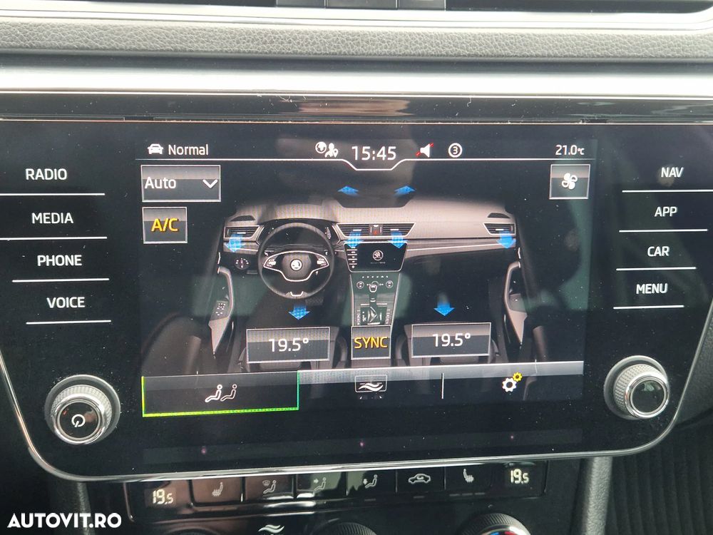 Skoda Superb 2.0 TDI DSG Ambition - 24