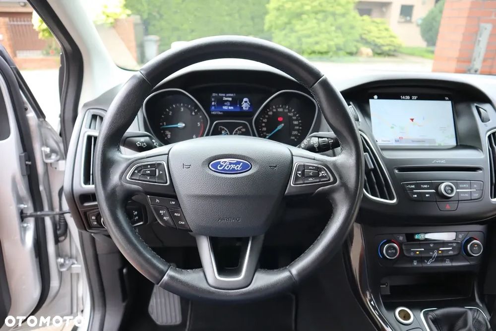 Ford Focus 1.5 EcoBlue Start-Stopp-System TITANIUM - 15