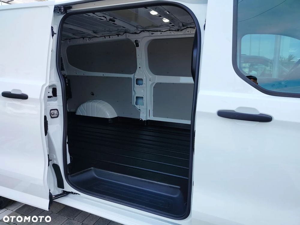 Ford Transit Custom - 21