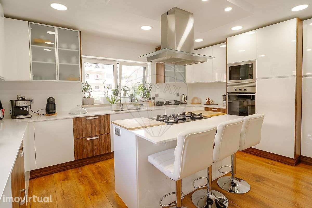 Moradia T5 para venda - Grande imagem: 3/13