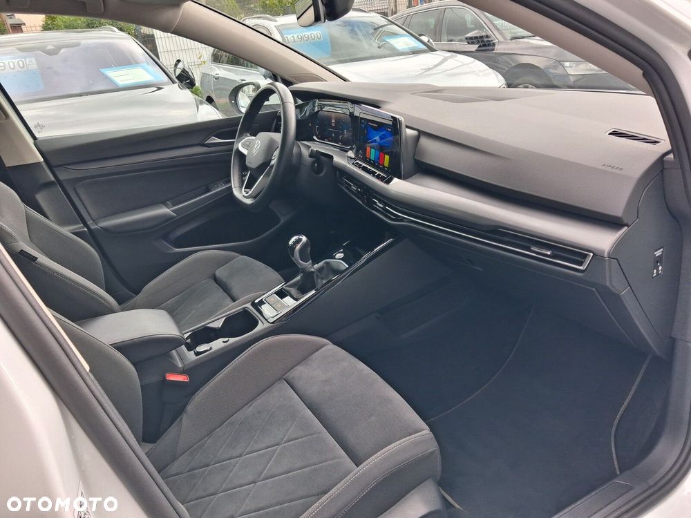 Volkswagen Golf 1.5 TSI EVO Style - 10