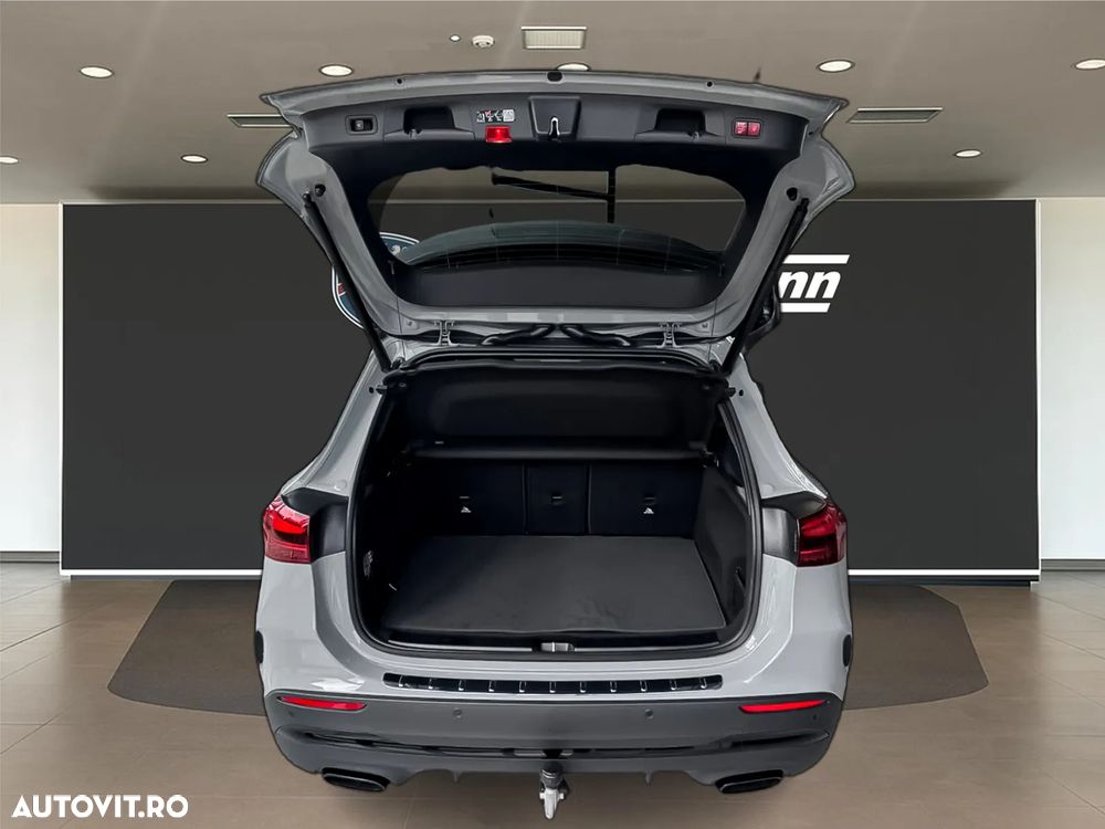 Mercedes-Benz GLA 200 7G-DCT AMG Line Advanced Plus - 11