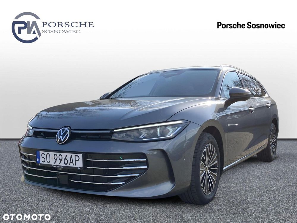 Volkswagen Passat - 1