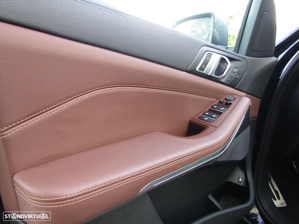 BMW X5 45 e xDrive Pack M - 12