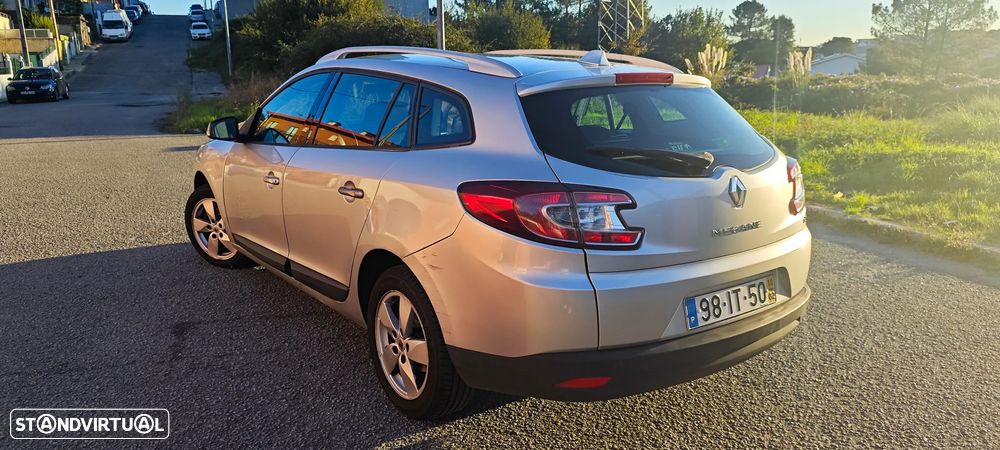 Renault Mégane Sport Tourer - 5