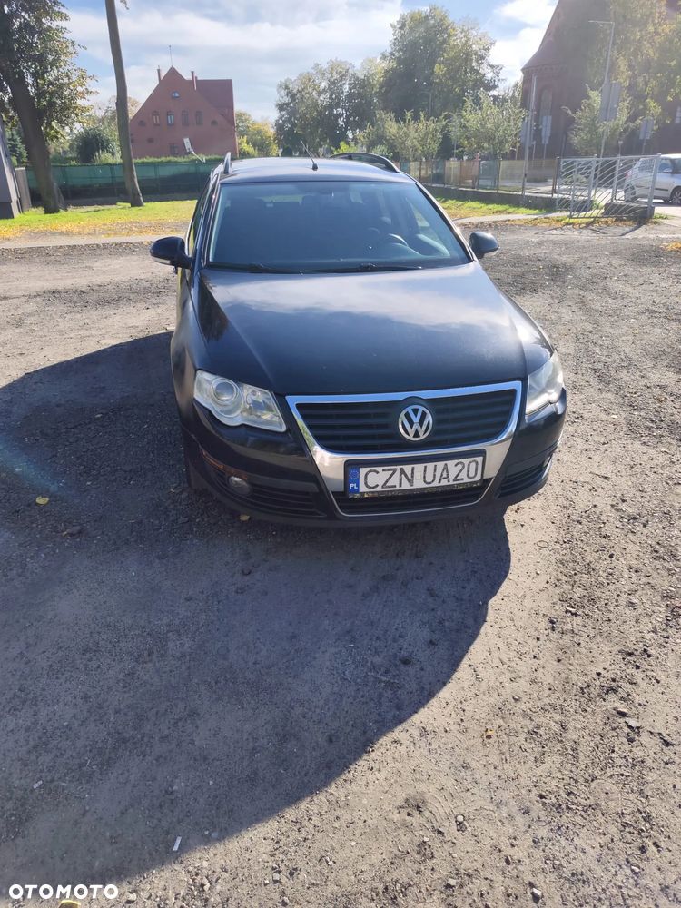 Volkswagen Passat 2.0 TDI DPF Comfortline - 2