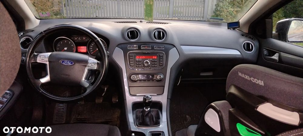 Ford Mondeo 1.6 T Gold X - 6