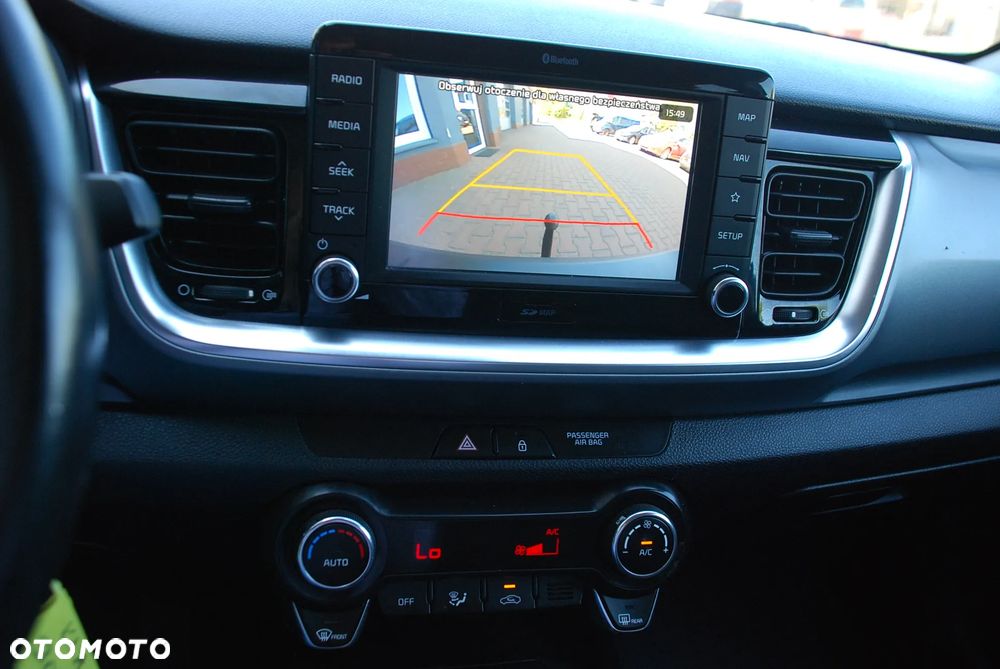 Kia Stonic 1.6 CRDi Vision - 32