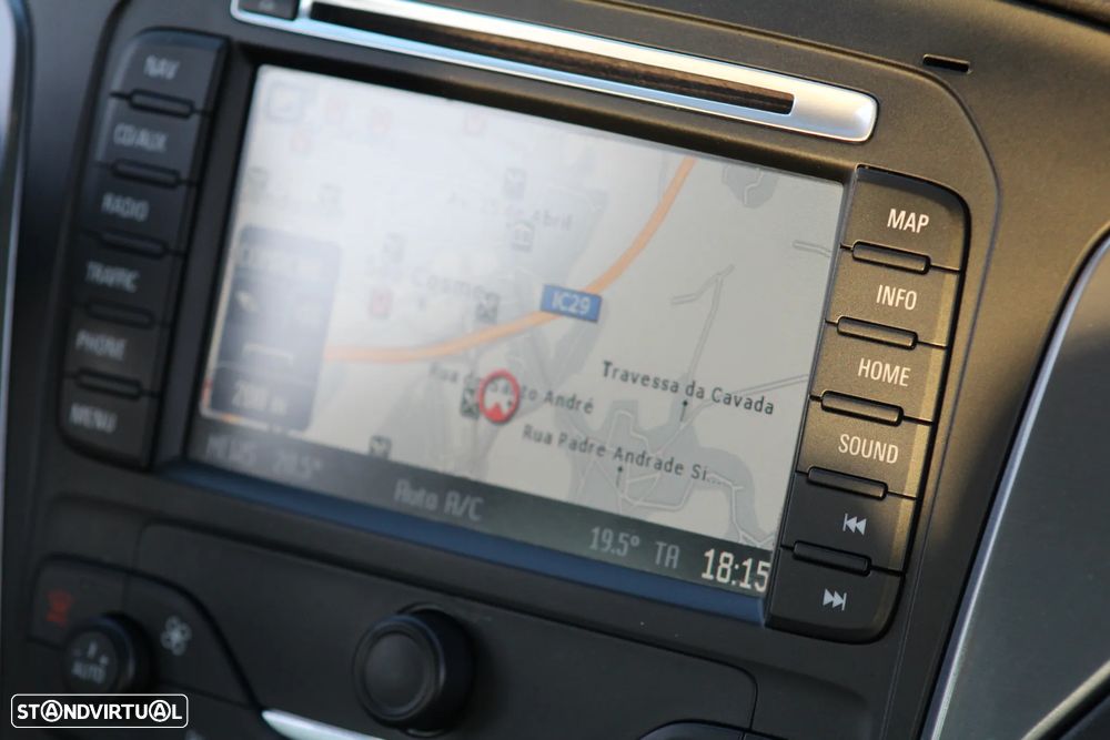 Ford Mondeo 2.0 TDCI Titanium - 26