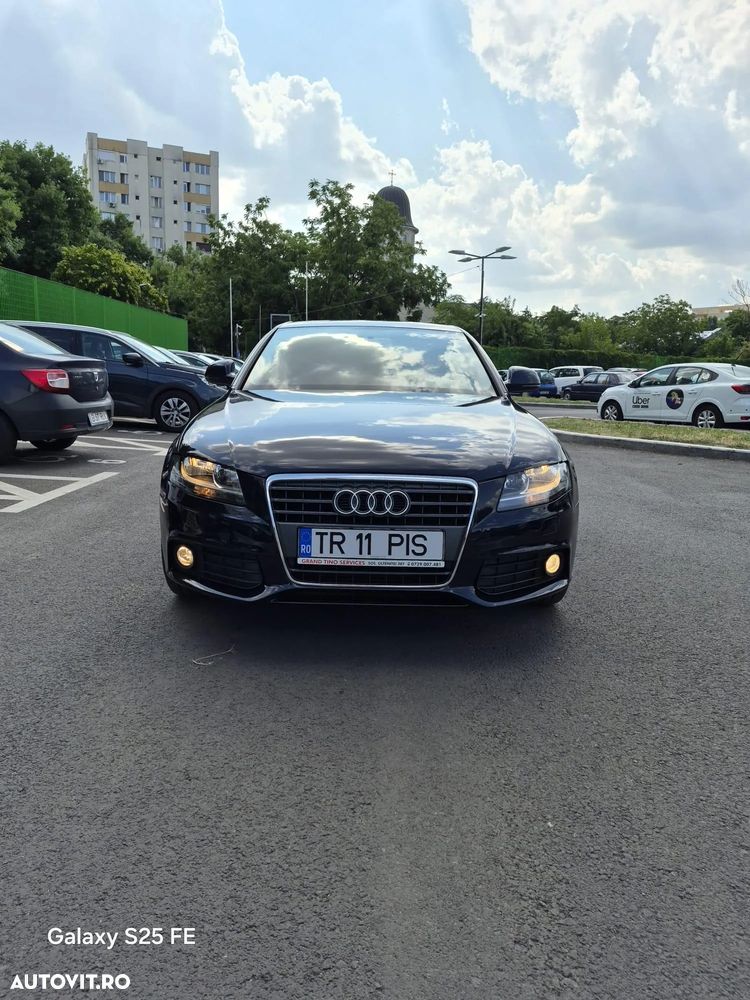 Audi A4 2009 photo 3