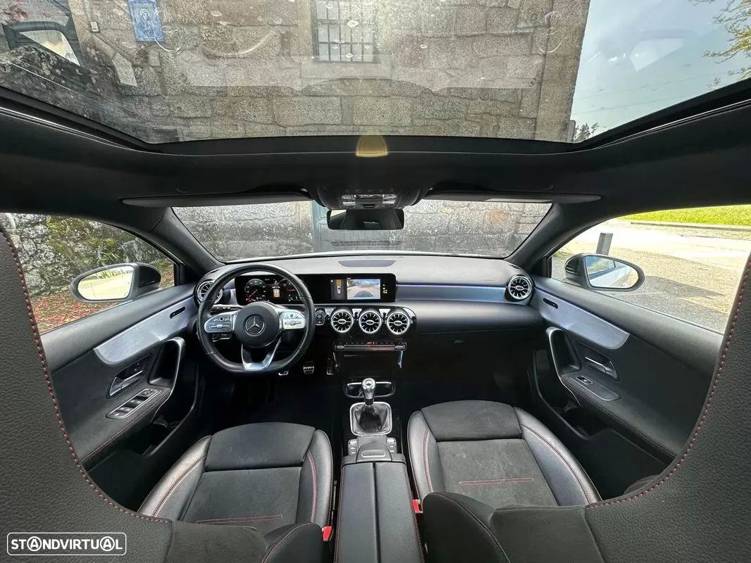 Mercedes-Benz A 180 d AMG Line - 25
