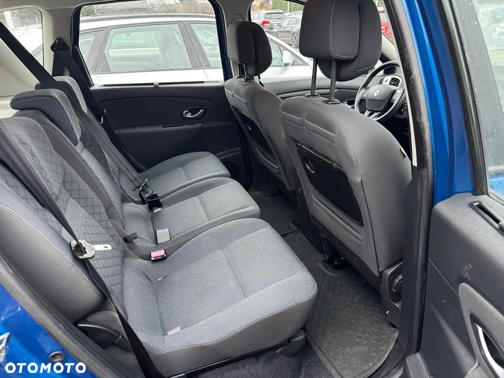 Renault Scenic 1.6 16V Expression - 32