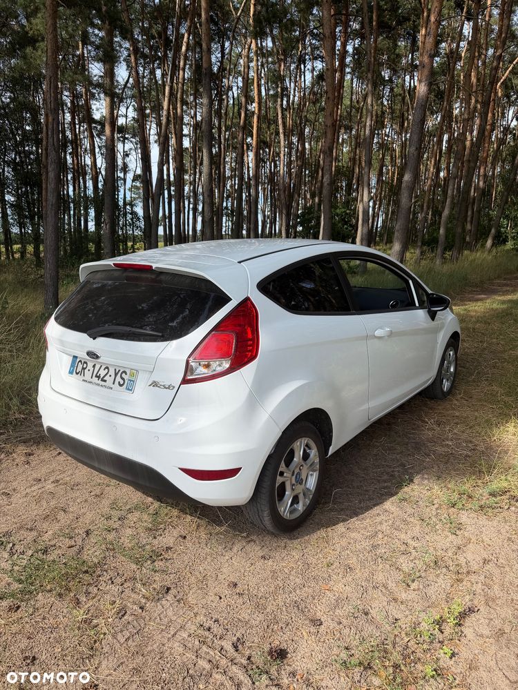 Ford Fiesta 1.25 Trend Edition - 4