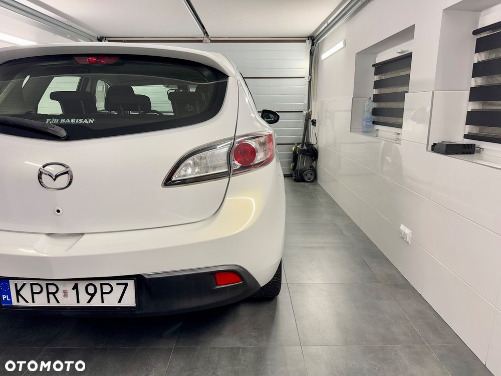 Mazda 3 - 10