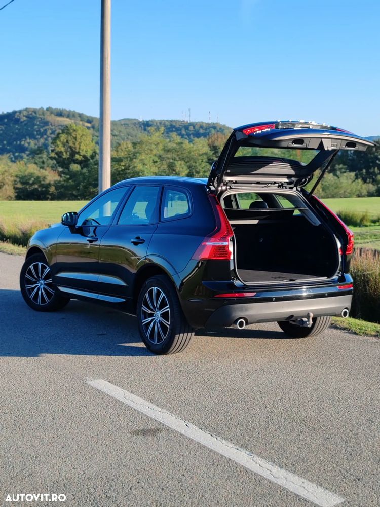 Volvo XC 60 D5 AWD Geartronic Momentum - 13