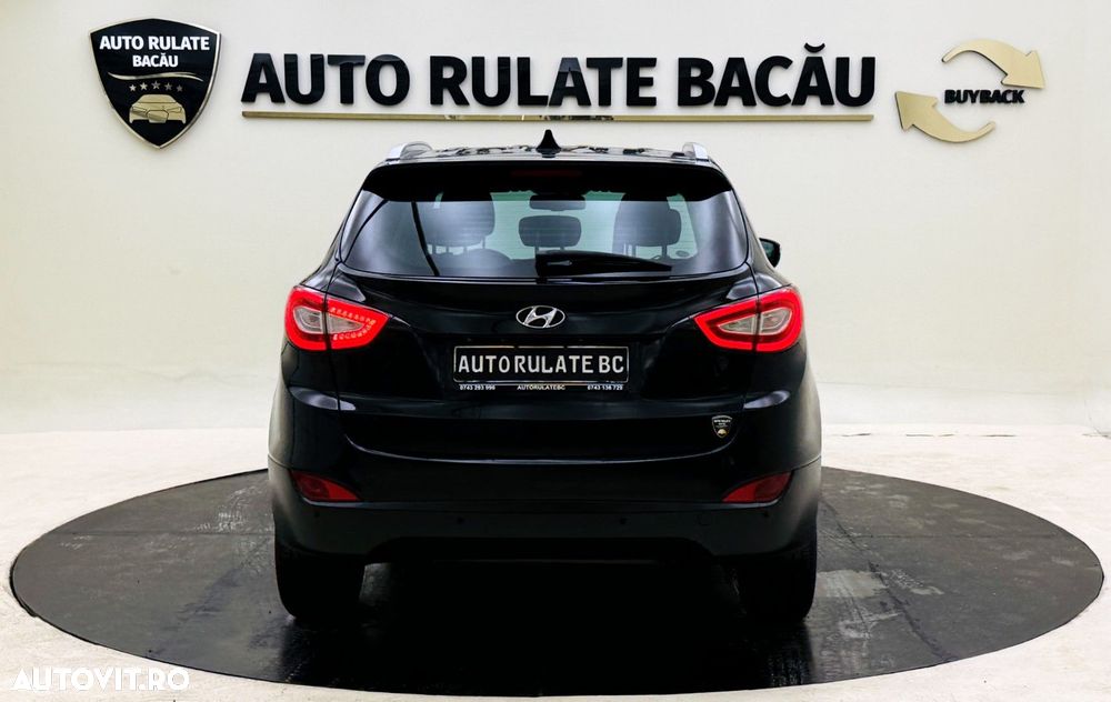 Hyundai ix35 - 11