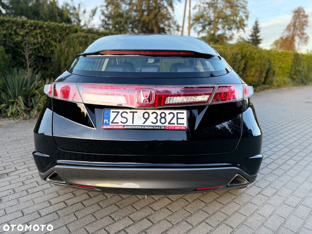 Honda Civic 1.4 i-VTEC - 9