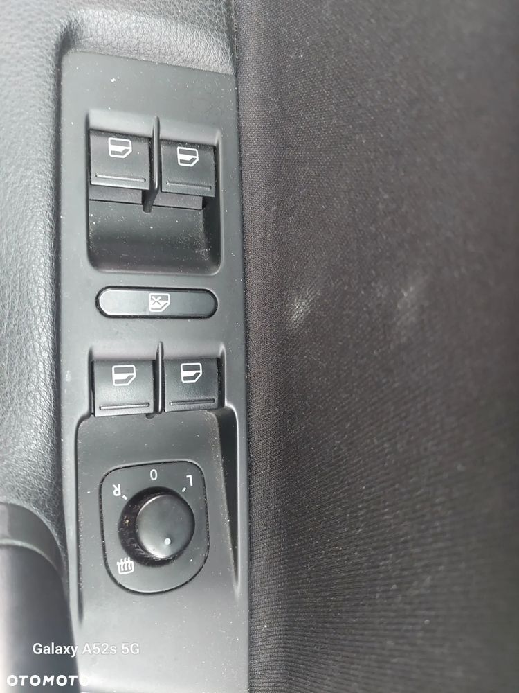 Volkswagen Passat 2.0 Blue TDI DSG SCR Comfortline - 13