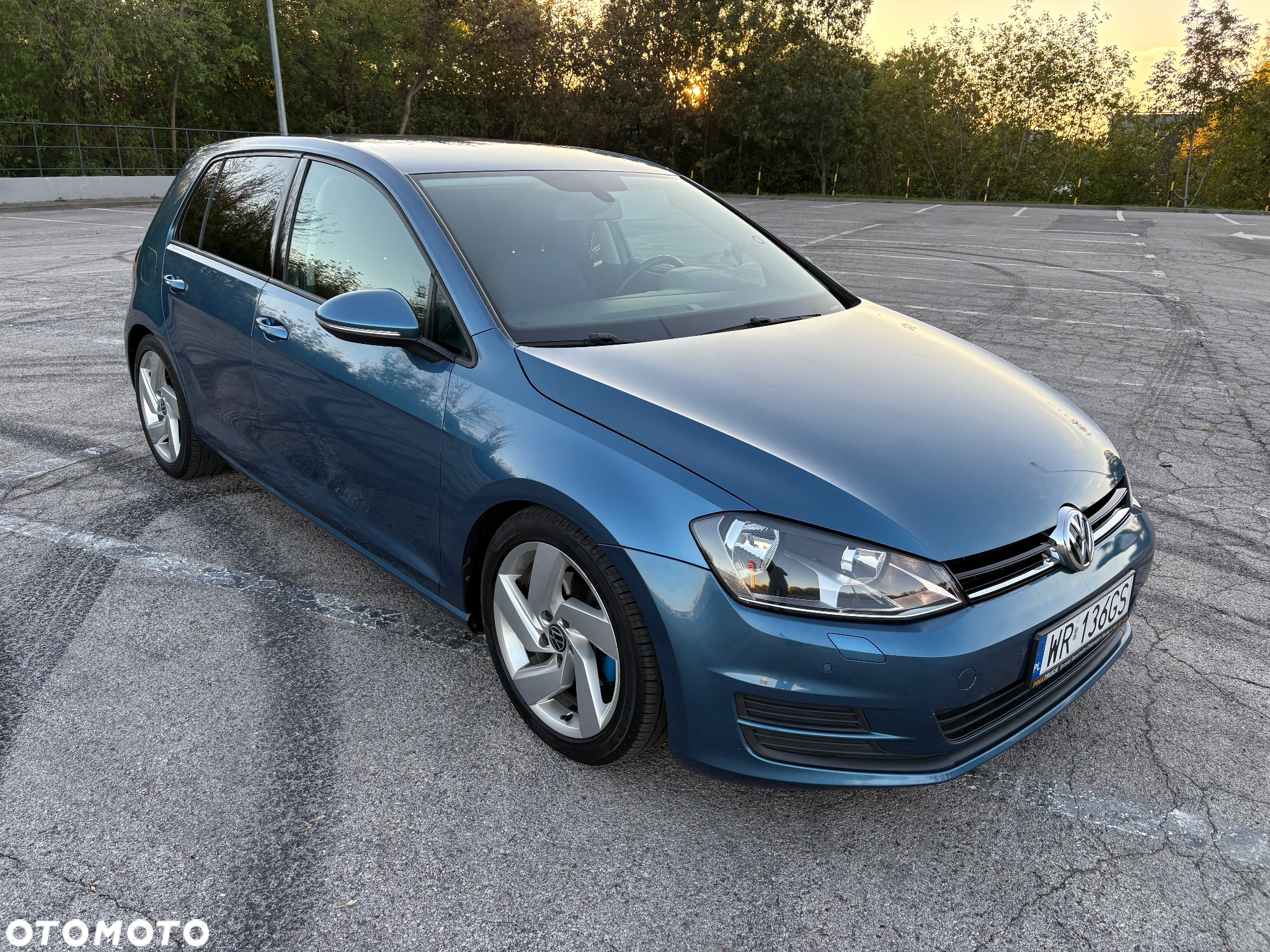Volkswagen Golf 2.0 BlueTDI 4Motion Comfortline - 7