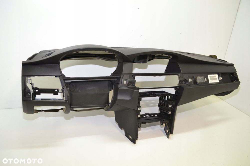 BMW E60 E61 DESKA ROZDZIELCZA NA KLUCZYK KONSOLA KOKPIT OE 7063255 - 3