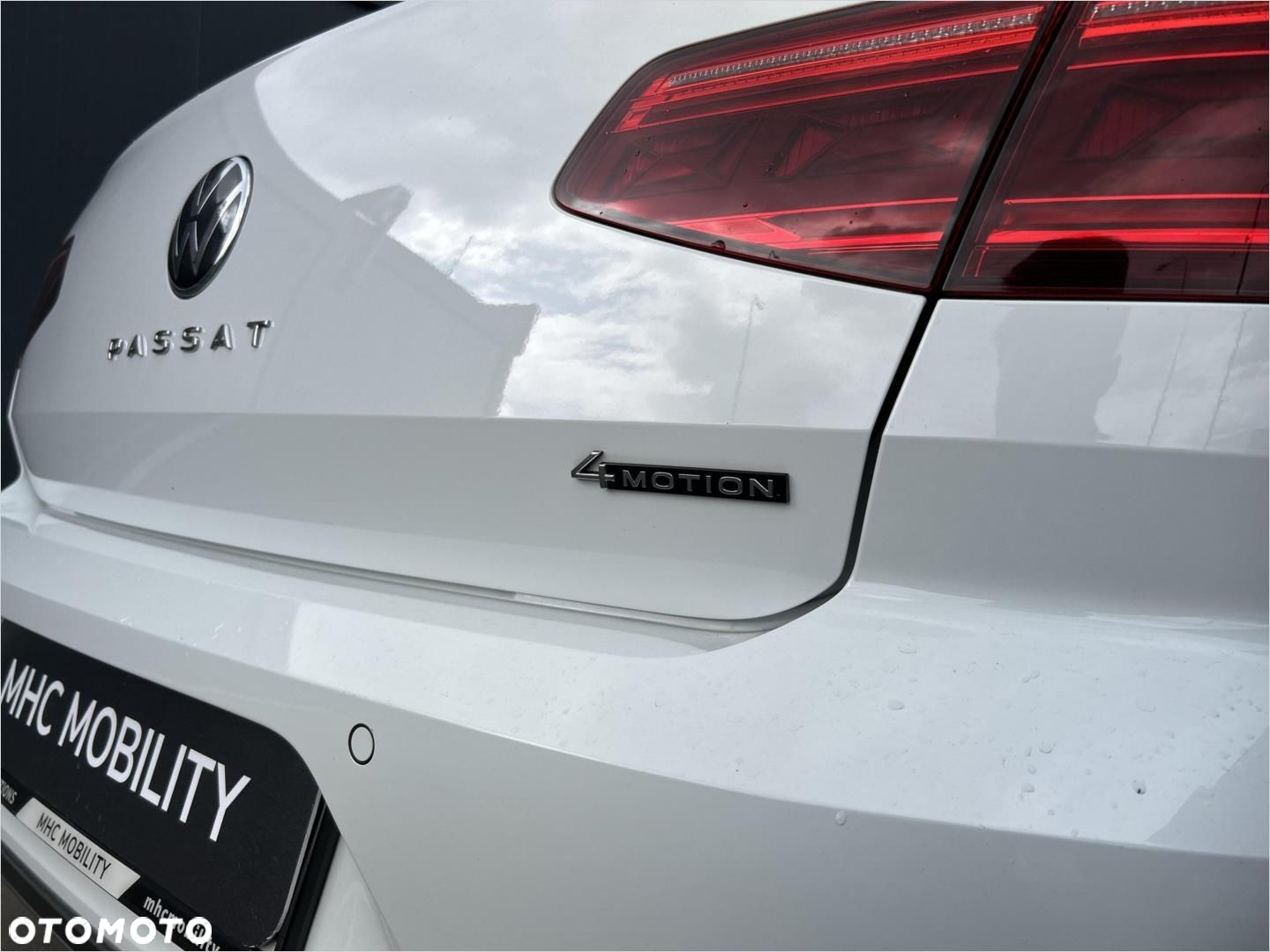 Volkswagen Passat 2.0 TDI 4Mot Elegance DSG - 16