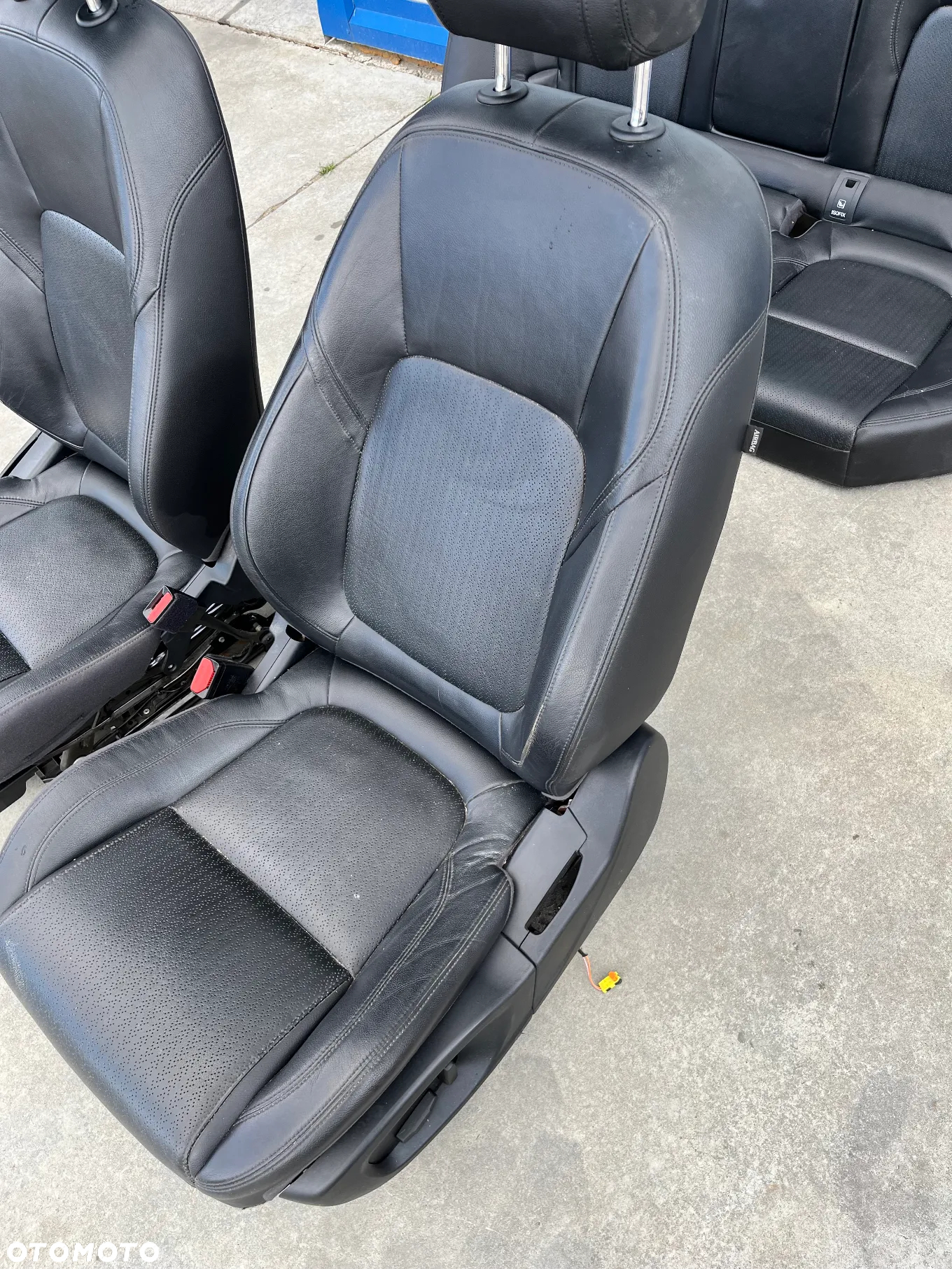 FOTELE WNĘTRZE SKÓRA JAGUAR XF 2018r - 3