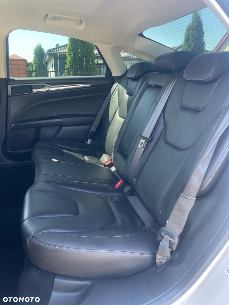 Ford Mondeo 2.0 Ti-VCT Titanium - 35