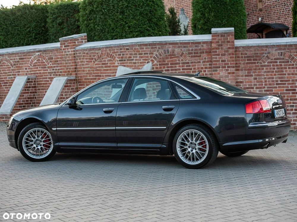 Audi A8 4.2 FSI Quattro - 15