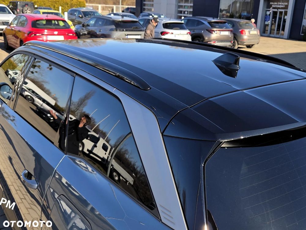 Peugeot 5008 1.6 PHEV 195 GT S&S e-DCS7 - 11