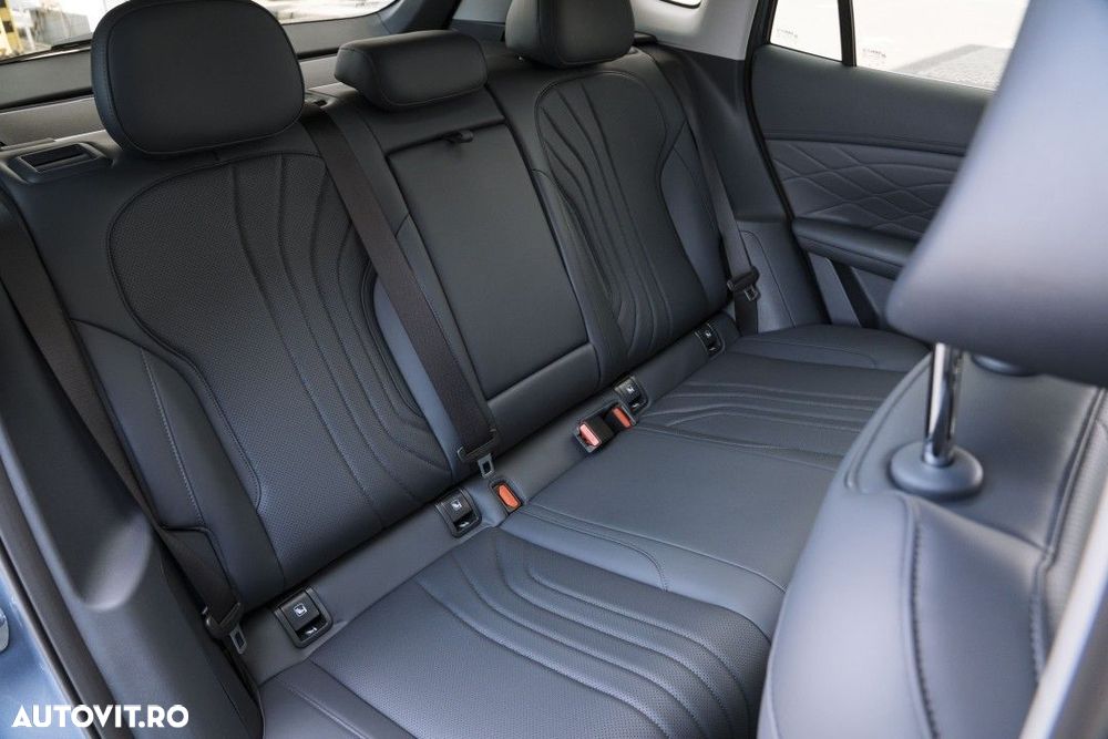 Geely Starray EM-i - 12