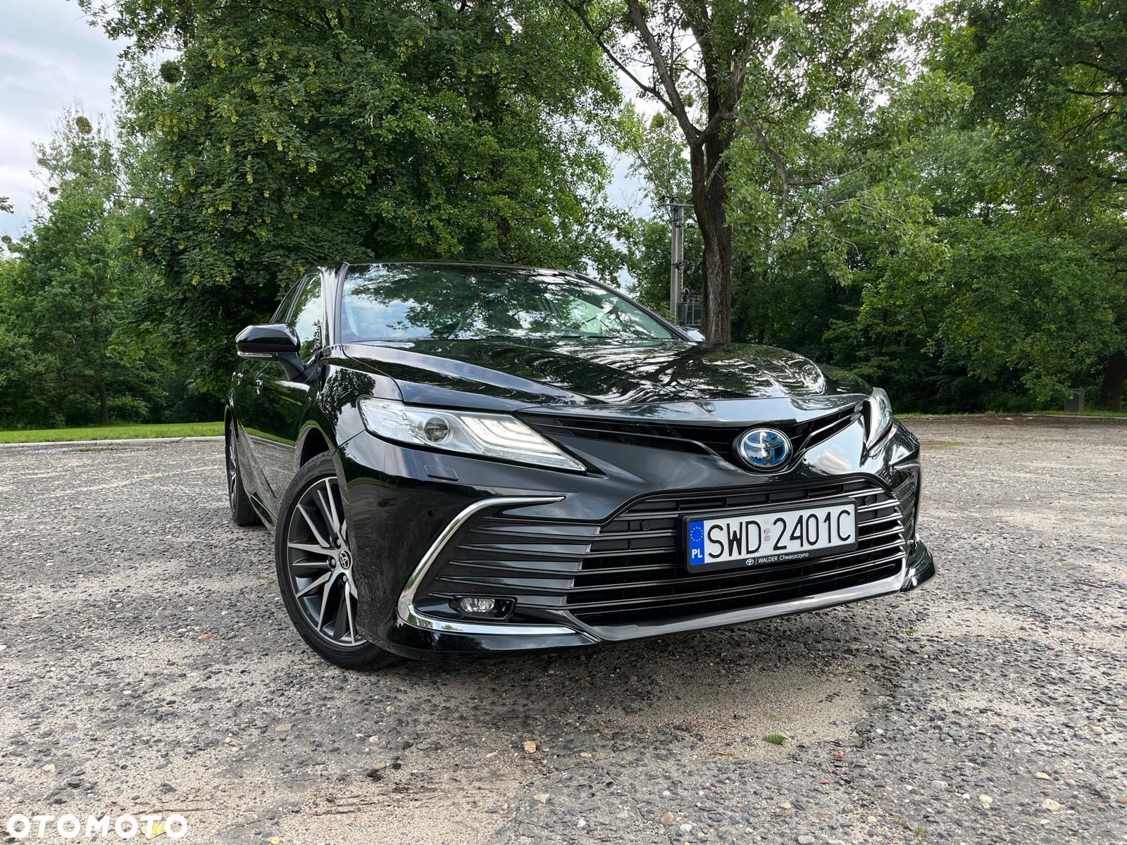 Toyota Camry 2.5 Hybrid Executive CVT - 1