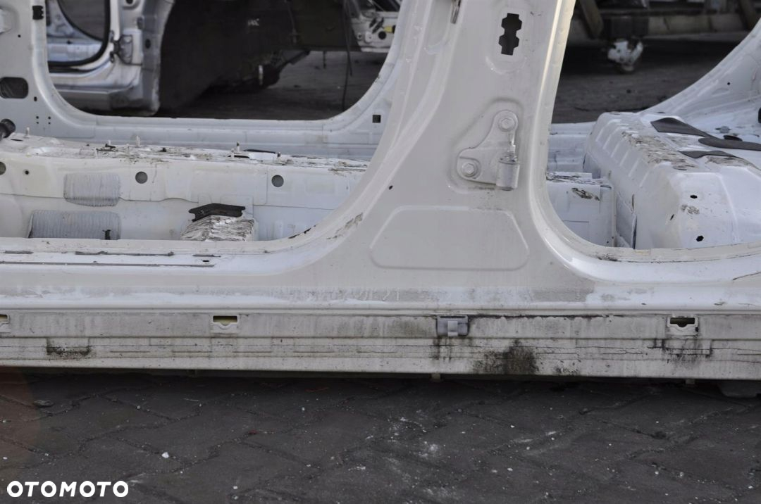 MERCEDES A W176 SŁUPEK B PRÓG LEWY KRÓTKI - 5