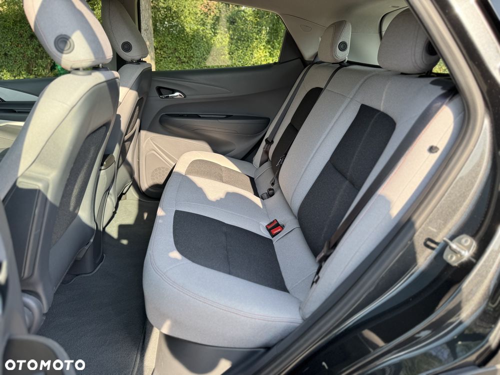 Chevrolet Bolt - 36