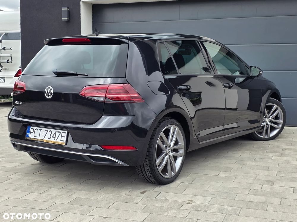 Volkswagen Golf - 4