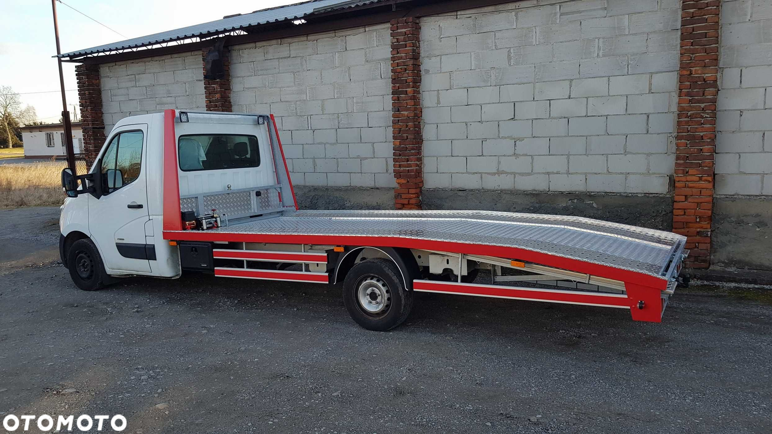 Renault Master Zabudowa laweta najazd nowa produkcja MOTO-LUK - 2