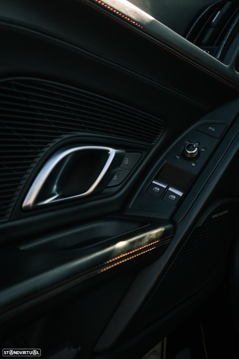 Audi R8 Spyder V10 plus 5.2 FSI quattro S tronic - 27