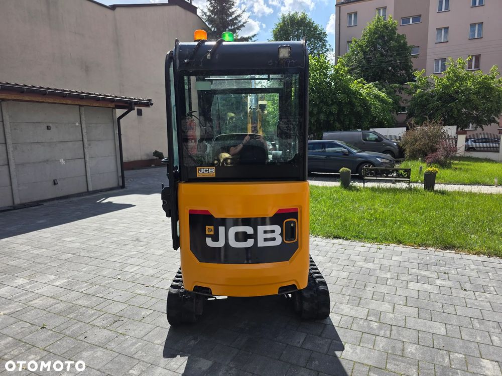 JCB 16c1 - 4