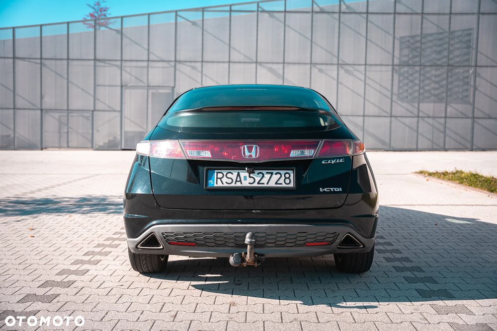 Honda Civic 2006 photo 3