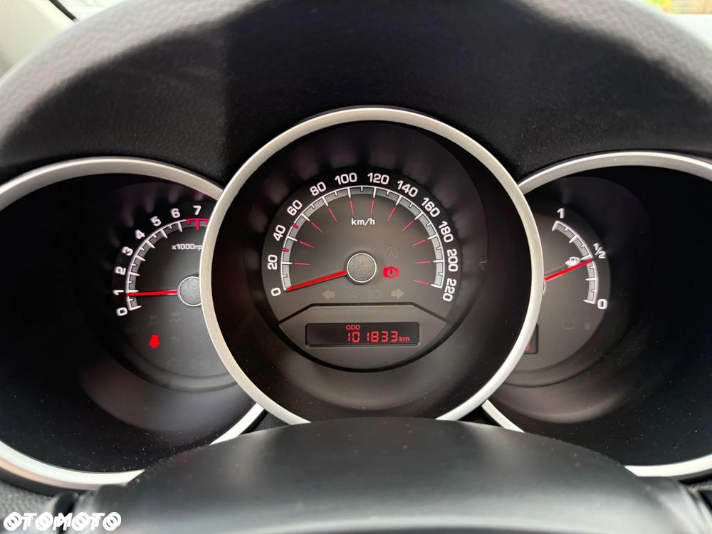 Kia Venga 1.6 CVVT Spirit - 30