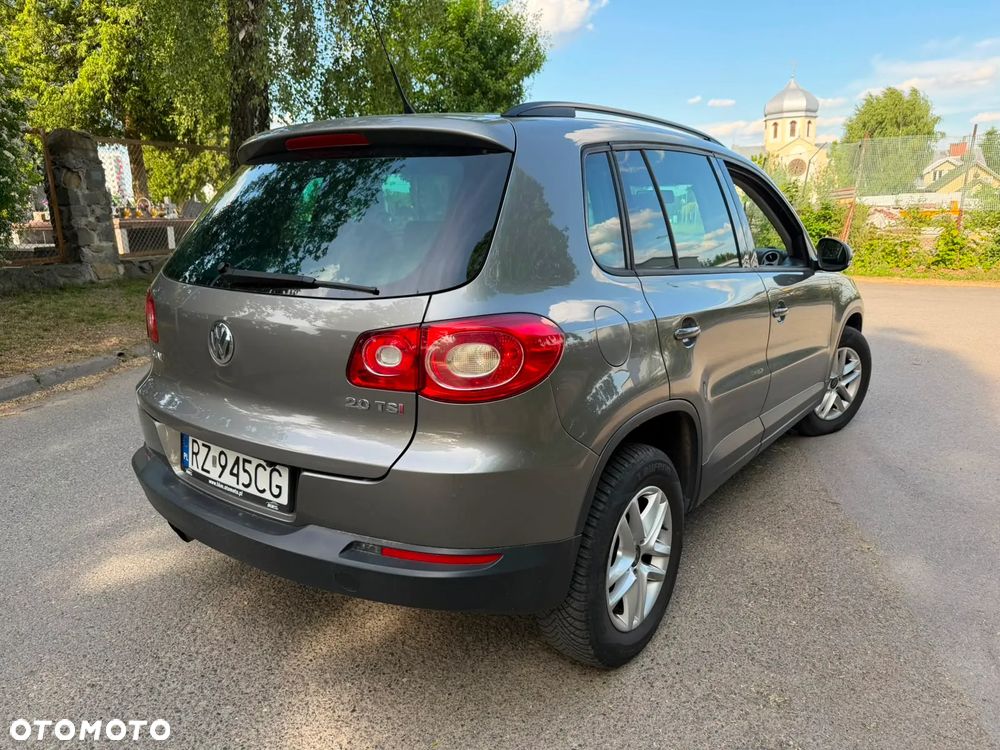 Volkswagen Tiguan 2.0 TSI 4Mot Track&Field - 4
