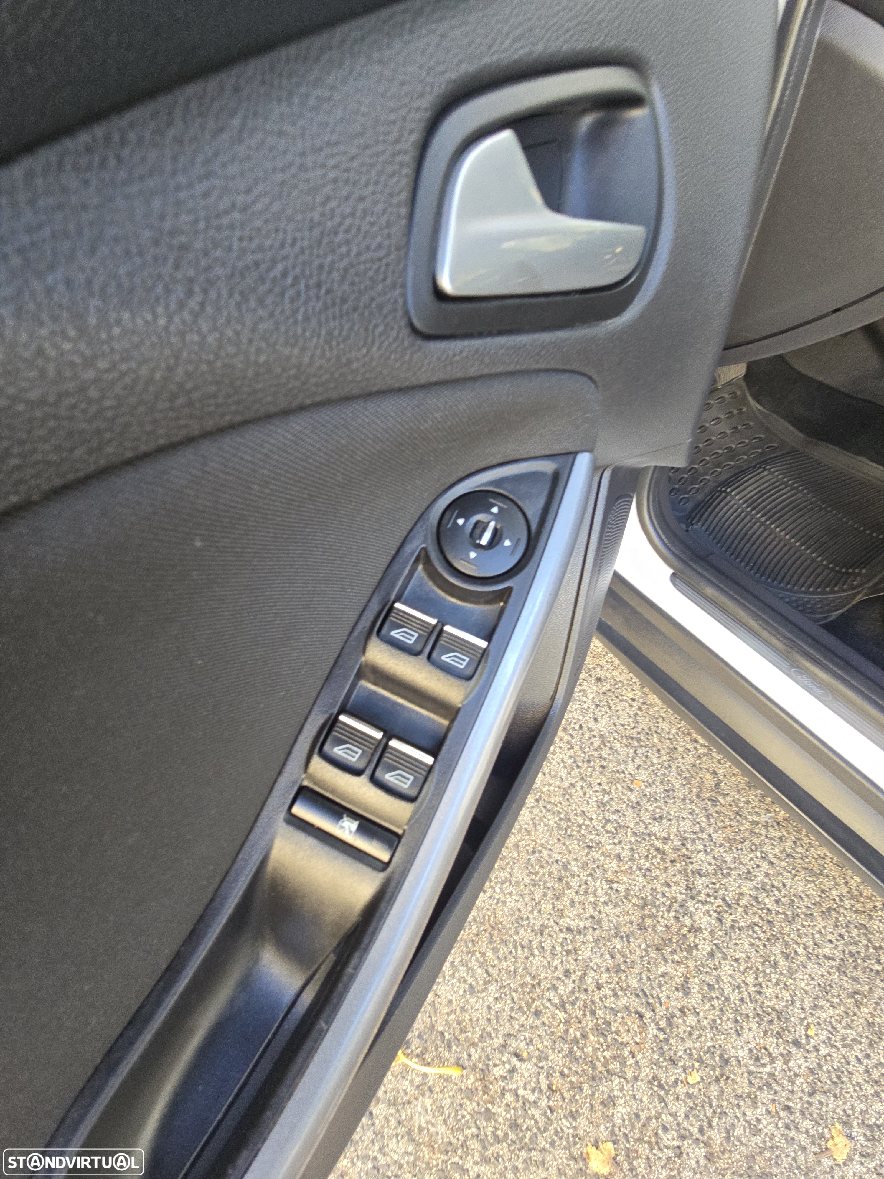 Ford Focus 2.0 TDCi Titanium PowerShift - 18