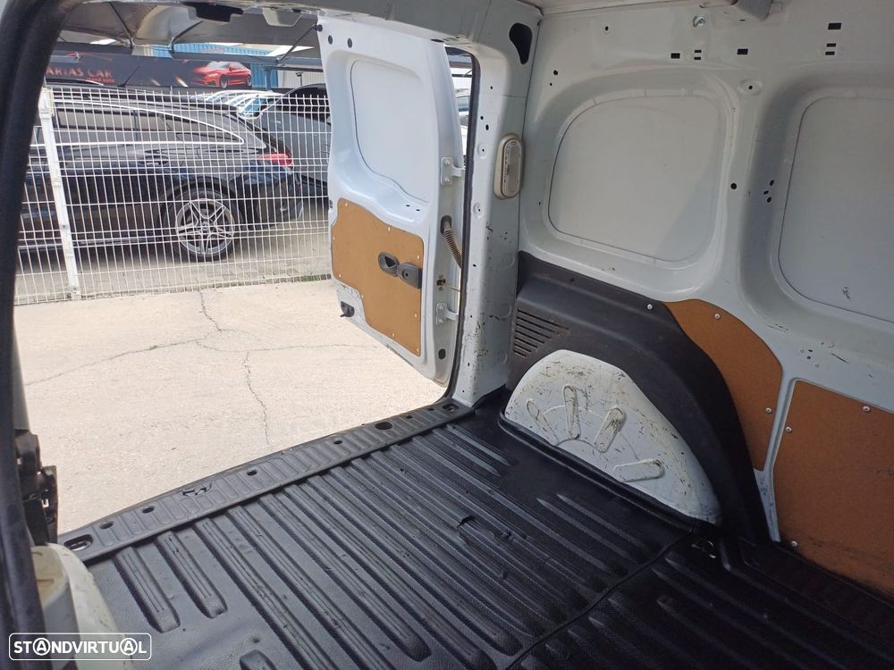 Renault Kangoo 1.5 dCi Business S/S 3L - 35