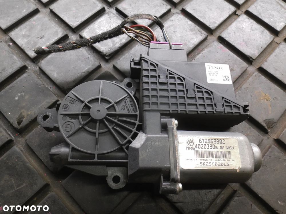 SILNICZEK SZYBY LEWY PRZÓD VW T5 POLO FABIA 6Y2959802 POSIADAM 2 SZT - 4