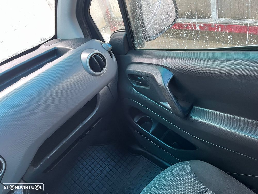 Citroën Berlingo 1.6 BlueHDi Feel - 13